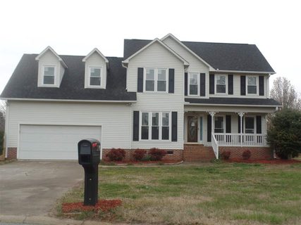 216 SW Fieldsedge Drive