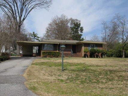 114 Loretta Dr