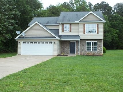 322 Heatherbrook Drive