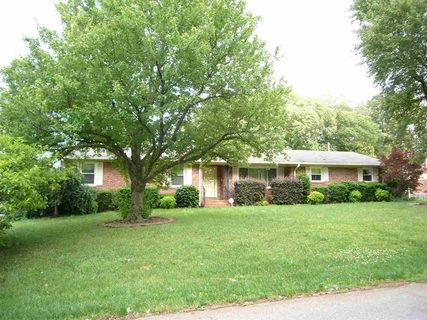 709 Holtfield Terrace sold home in Beverly Woods, Spartanburg, SC