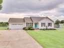 211 Upland View Dr sold home in Boiling Springs, SC