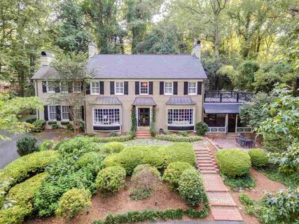 2 Sylvan Dr