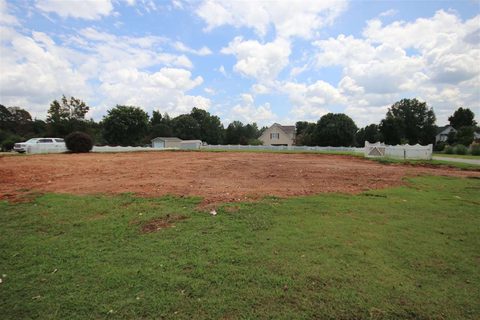 279 Hunters Pointe