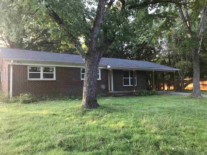 182 Woodley Road