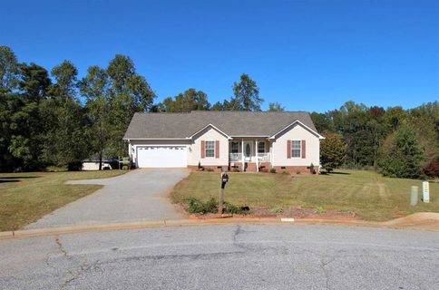 946 Steadman Farms Dr sold home in Steadman Farms, Inman, SC