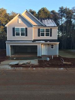 228 Hotchkiss Lane