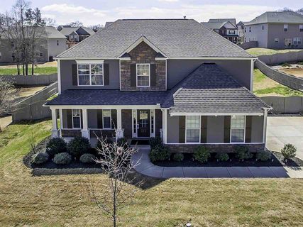 521 Hunting Bow Ln