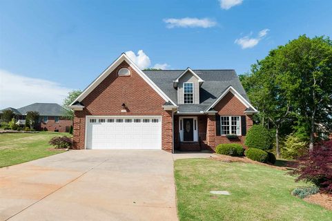 353 Terrace Hills Dr. sold home in Sugar Ridge, Boiling Springs, SC