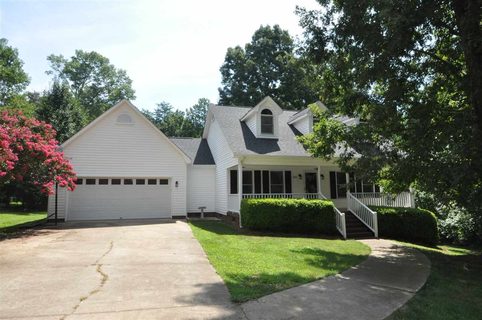 476 Cresthaven Drive