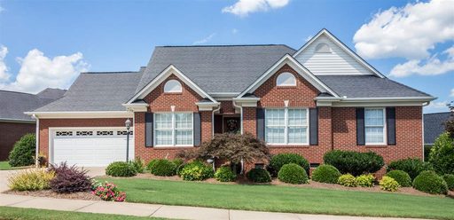 329 Terrace Hills Dr sold home in Sugar Ridge, Boiling Springs, SC