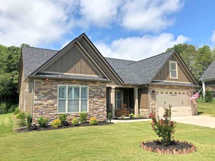 112 Southern Oaks Dr sold home in The Oaks at Woodfin, Inman, SC