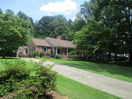 307 Brookside Drive