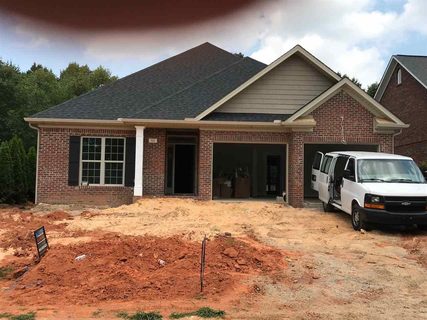811 White Magnolia Dr.