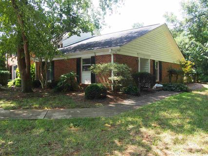 174 Buckstone Ln sold townhome in Wedgewood Towns, Spartanburg, SC