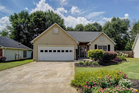 117 Riverrun Drive