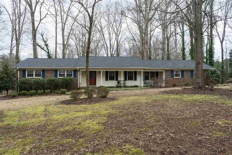 112 Forest Drive