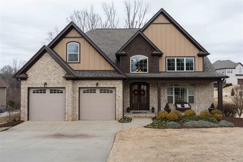 936 S Alamosa Drive sold home in Canyon Creek, Boiling Springs, SC