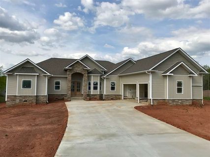 587 Harvest Time Ln sold home in Rolling River, Inman, SC