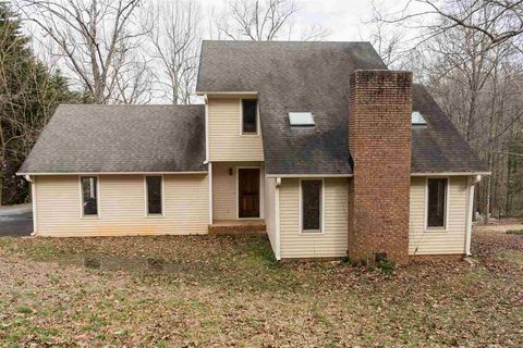 142 Amber Drive sold home in Amber Shores, Inman, SC