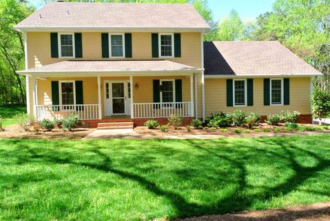 1008 Oak Creek Drive sold home in Oaks, Spartanburg, SC