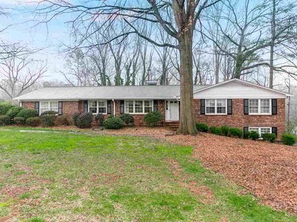 292 Lake Forest Drive