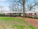 292 Lake Forest Drive sold home in Spartanburg, SC
