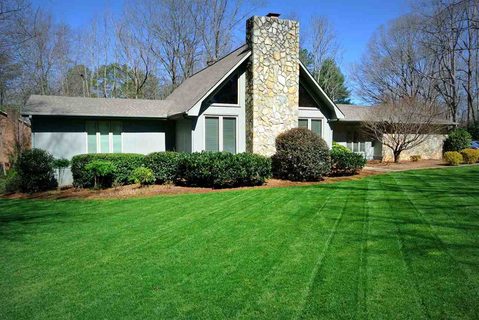1052 Oak Creek Drive sold home in Oaks, Spartanburg, SC