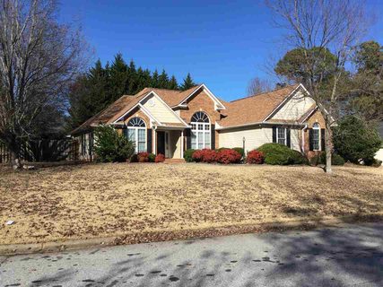 303 New Windsor Ct.