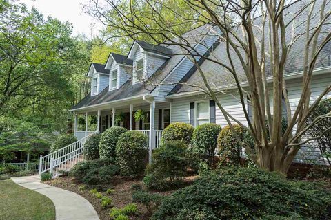 Previously sold for $228,000