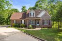 176 Berrys Pond Drive sold home in Duncan, SC