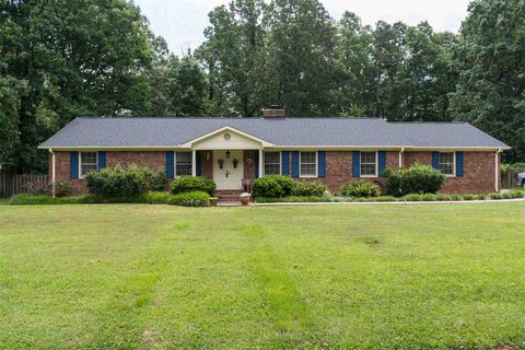 105 Fairway Drive