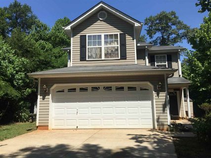 370 Canyon Ridge Trail sold home in Country forest, Lyman, SC
