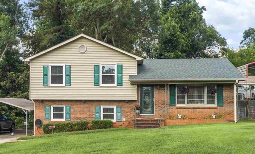 204 Fieldcrest Lane