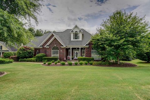940 Lansfair Dr.