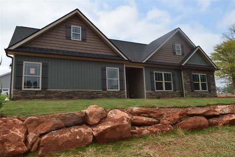 565 Sedona Court sold home in Saddlers Walk, Chesnee, SC