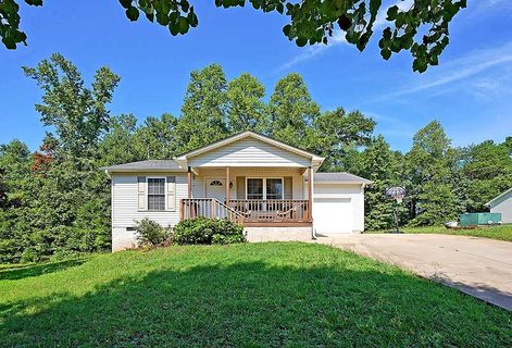 521 Signal Hill Lane