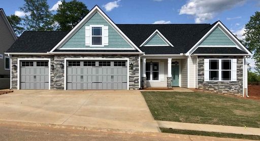 308 Holly Oaks Lane - Lot 15 sold home in The Oaks at Woodfin, Inman, SC