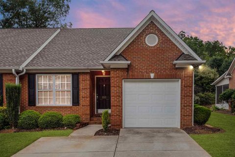 212 Rexford Dr