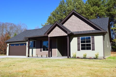 Previously sold for $180,000