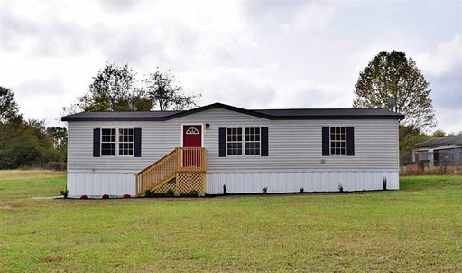 106 Candy Apple Court sold manufactured home in Cinnamon Ridge, Inman, SC