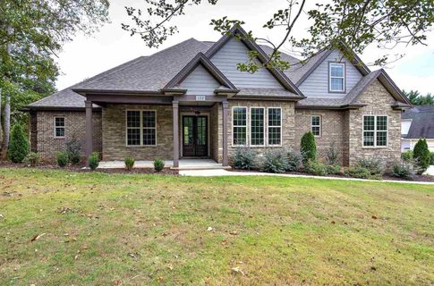 138 Lake Park Drive sold home in Cates Pond, Spartanburg, SC
