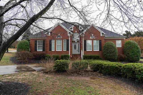104 Lakewinds Boulevard