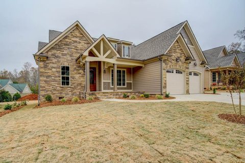 3056 English Cottage Way