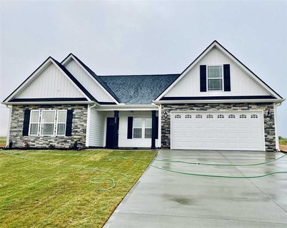 220 Meadow Lake Dr.