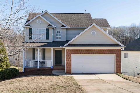310 Laurelwood Drive