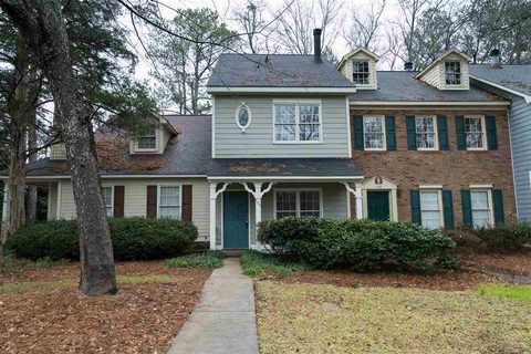 105 Inwood Court