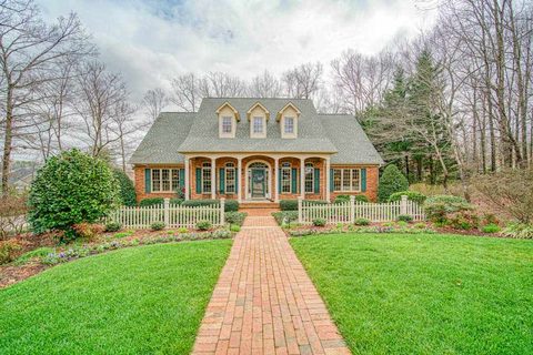 114 Crown Oak Court sold home in Hawkcreek Meadows, Spartanburg, SC
