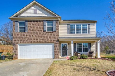 719 Markham Circle