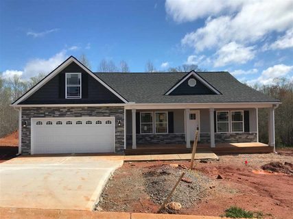451 Silver Thorne Dr - Lot 15 sold home in Blackberry Farms, Wellford, SC