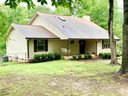 165 Chestnut Lake Drive sold home in Inman, SC